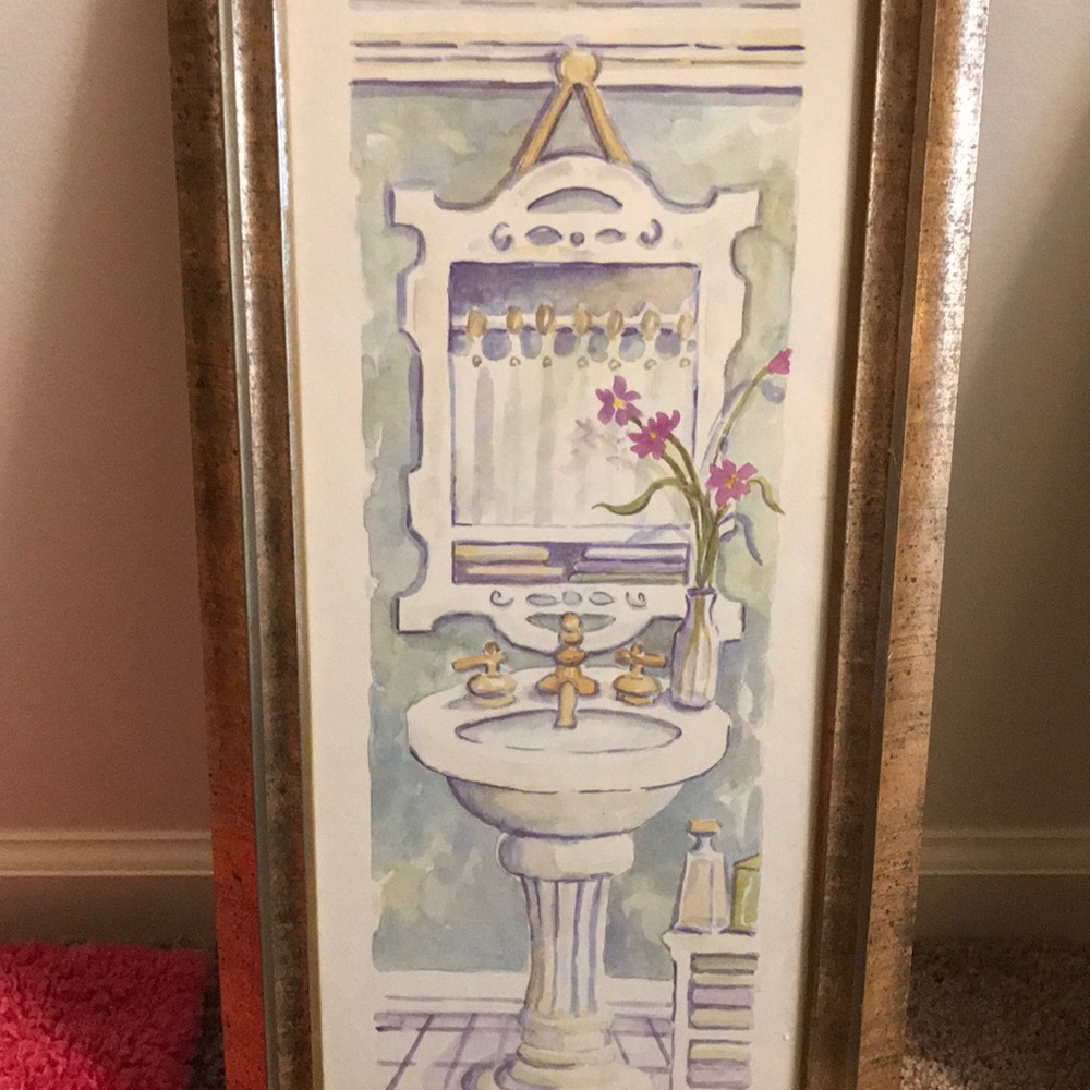 Bathroom decor